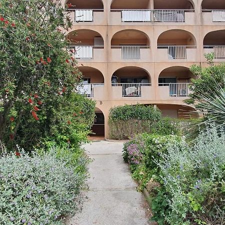 Апартаменты L'Etoile Sous Les Pins - La Loge Йер Экстерьер фото